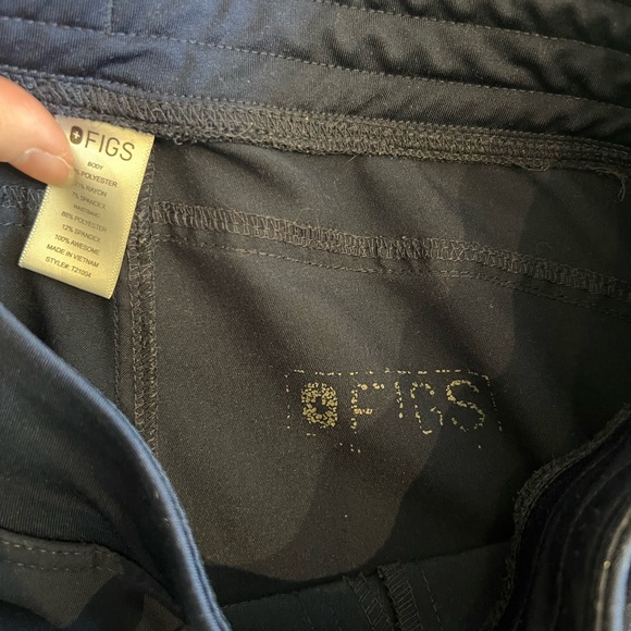 Figs Scrub Set - Picture 4 of 5